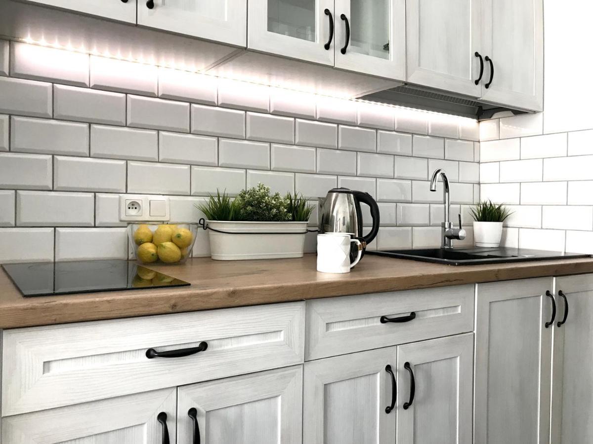 Apartament Peowiakow Kings Deluxe Люблин Екстериор снимка